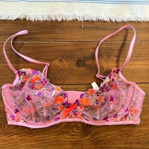 NWOT For Love And Lemons Floral Embroidered Lace Bra Size Small